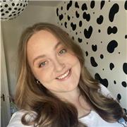 Primary school teacher tutoring primary 1-7