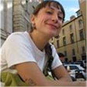 Insegnante paziente, gentile e preparata.
Prima lezione scontata! 