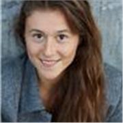 Mi piace la comunicazioni e l'interazione con le nuove generazioni; l'inglese è parte della mia vita e lo è stato dei miei studi .