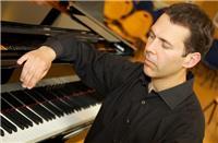 LICENCIADO EN ESTUDIOS SUPERIORES DE PIANO