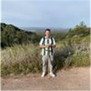 Daré clases  de futbol para todas las edades.