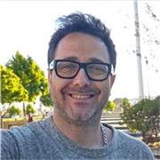 Soy docente de Psicología (Universidad de Buenos AIres) y también en el cruce de artes, ciencia y tecnologías (UNTREF)