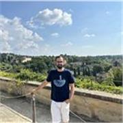 Un nuevo profesor con ganas de ayudar, para que pueda aprobar o mínimo mejorar 