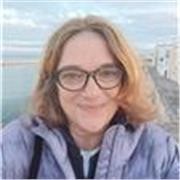 Bonjour! Mi chiamo Viola e sono un’accompagnatrice turistica con una profonda conoscenza della lingua e cultura francese. 