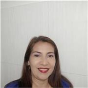Me defino como una persona empática y con mucho deseos de enseñar responsablemente voy a dar clases a estudiantes de primaria