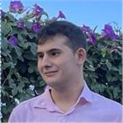 7 años dando clases individuales. experiencia con niños de hasta 8 años, e incluso con adultos de hasta 60 años. Tambien Teoria.