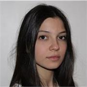 Sono Bianca! 
Una studentessa di teatro e danza, ho 24 anni, sono disponibile per aiuto compiti con orari e giorni flessibili