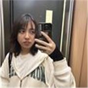 Profesora de dibujo con 10 años de experiencia y doy clases particulares con enseñanza personalizada a adolescentes y adultos.