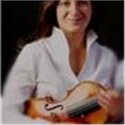 Professora de violino e Viola de arco. Aulas presenciais online e ao domicílio