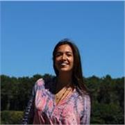 Profesora de repaso de lengua castellana, literatura, historia y filosofía. Apta para enseñar a personas de todas las edades.