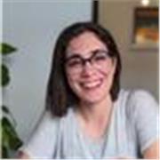 Profesora de Anatomía y doctoranda en Ciencias del Movimiento ofrece clases online para estudiantes de ciencias de salud y deporte