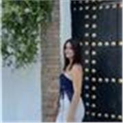 Pues me defino como una persona la cual esta estudiando educación primaria y quiero coger experiencia. A niños.