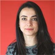 Profesional con más de 10 años de experiencia en Marketing Digital.