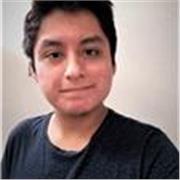 Profesor imparte clases