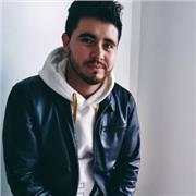 Profesor de música con mas de seis años de experiencia en el sector educativo (básica y media)