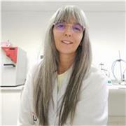 Profesora de química para todos los niveles académicos