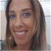 Laureata in Belgio (lingua base francese) offre lezioni private online in francese