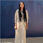 Dedicated, attentive, communicative, organized, leader, empathetic, creative, visionary.