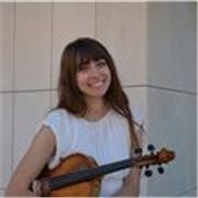 Profesora de violín, piano, viola y teoría musical que imparte clases online y presencial en la sierra de Madrid