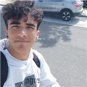 Profesor de apoyo escolar, estudio bachillerato, en matemáticas siempre he tenido media de diez