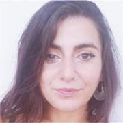 Laureata in sociologia impartisce lezioni private di tutte le materie fino alla scuola secondaria di primo grado e di storia, geografia, letteratura, latino, inglese e spagnolo per la scuola secondaria di secondo grado
