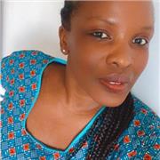 English tutor who teaches all ages and proficiency levels.