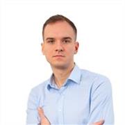 Student 3 roku na kierunku informatyka. Chętnie przekazuje wiedzę w przystępny sposób dla uczniów szkoły podstawowej