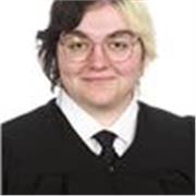 Soy una persona positiva, con ganas de que los niños entiendan las materias y se encuentren en un lugar libre para preguntar sus dudas sin temor. Soy responsable, puntual y enérgica. 