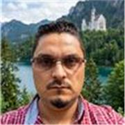 Ich bin lateinamerikanische Muttersprachlerin und spreche fließend Spanisch. Ich verfüge über ausgezeichnete Rechtschreibung und A