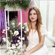 Soy profesora de inglés y brindo clases dependiendo de las necesidades y objetivos del estudiante