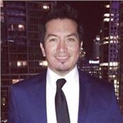 Me apasiona la historia para ayudar a los estudiantes a entender el pasado para que puedan entender mejor el presente.