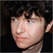 Soy una persona paciente y responsable, con la motivación de ayudar a niños tanto de infantil como de primaria