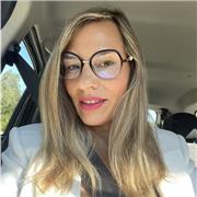 Profesora de comunicación y oratoria para  personas interesadas en cómo hablar en público o en TV/ radio/ rrs. y lenguaje corporal