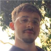 Android Developer con 3 años de experiencia, tanto con Java como con Kotlin.