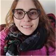 Profesora de inglés clases a niños de primaria y primeros años de secundaria
