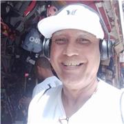 Ministro aulas de Matemática e Física para ensinos fundamental e médio