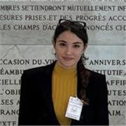 Studentessa universitaria Luiss offre lezioni di spagnolo per studenti di ogni livello