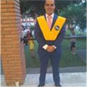 Puedo dar clases de cualquier asignatura de la etapa de primaria. También de inglés de nivel intermedio (B2 Cambridge acreditado)