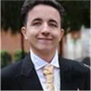 Prof d'anglais pendant 10 ans avec de différent groupes.