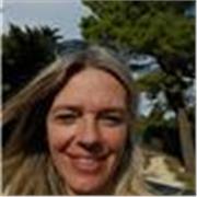 Offro lezioni private di lingua italiana a studenti stranieri interessati all'apprendimento della lingua parlata e scritta