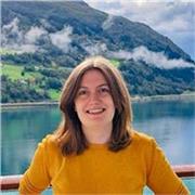 I am an Oxford Psychology graduate providing lessons tailored to your needs and level. 