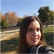 Profesora de educación diferencial. Trabajo haciendo codocencia con profesores de Lenguaje y Matemática a estudiantes de educación básica (primaria). En lenguaje, me enfoco en enseñar el proceso de lectura y escritura en español
