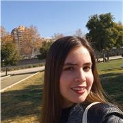 Profesora de educación diferencial. Trabajo haciendo codocencia con profesores de Lenguaje y Matemática a estudiantes de educación básica (primaria). En lenguaje, me enfoco en enseñar el proceso de lectura y escritura en español