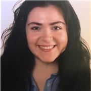 Docente di Lingue con esperienza offre aiuto compiti materie letterarie per medie e superiori