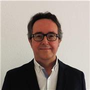 Soy Coach Profesional con Alta Especialización certificado por la Asociación Internacional de Titulados y Profesores Universitarios en Coaching