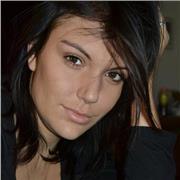 Diplomata PACLE offre ripetizioni private di matematica ed economia aziendale