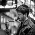Profesor de saxofón, clarinete, improvisación e música en general