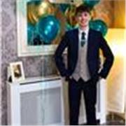 Native English Tutor completing an English degree in Galway providing online lessons to all types of students.