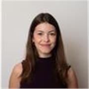 Psicóloga y estudiante de criminología. Tengo el certificado C1 por Cambridge. Me gustaría dar clase a alumnos  10-16 años