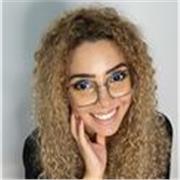 Profesora titulada en filología inglesa y francesa imparte clases de idiomas para todos los niveles